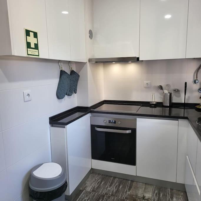 Nandos Apartement Коста да Капарика Екстериор снимка